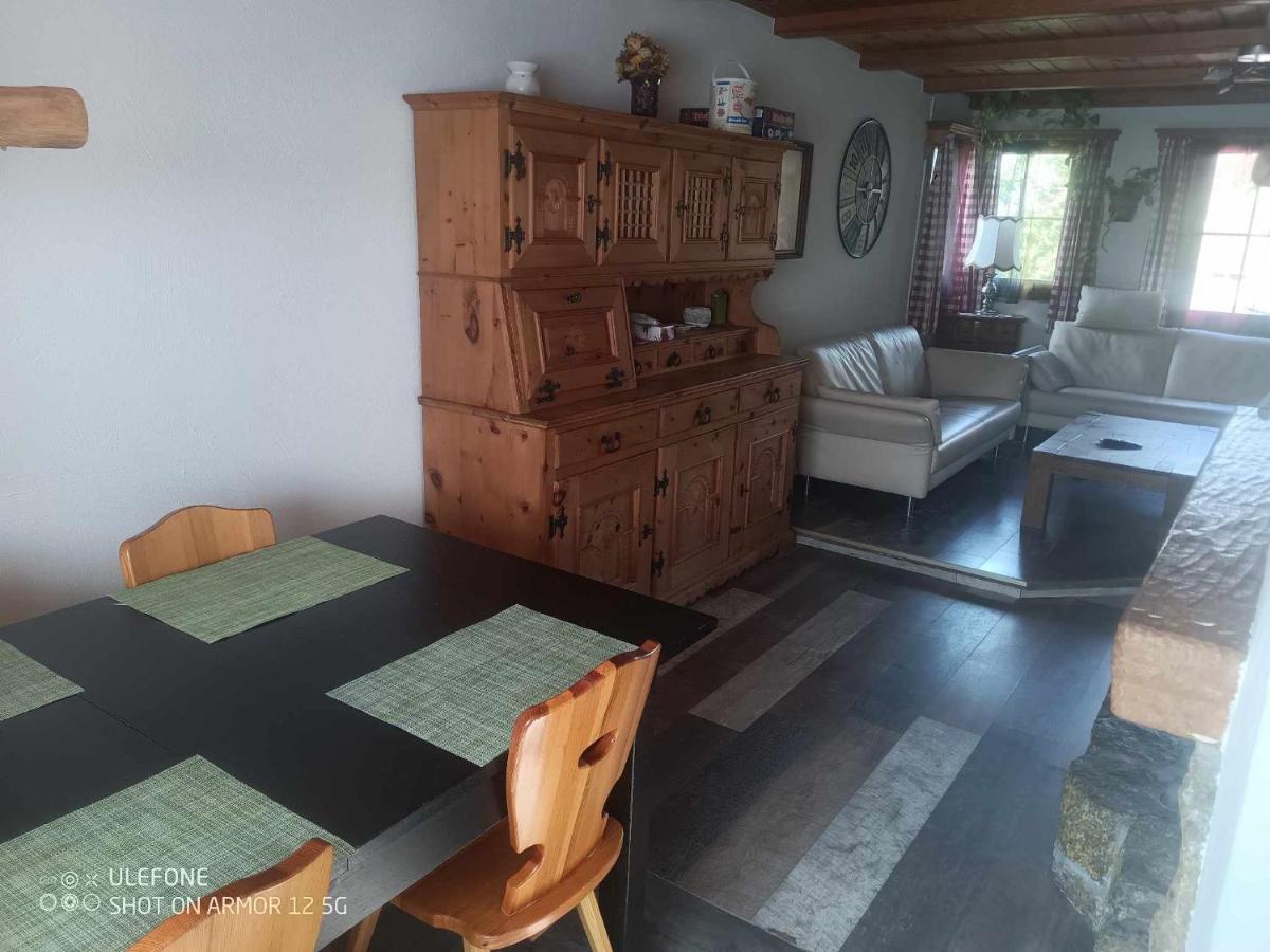 Haldi Apartment Klosters Esterno foto