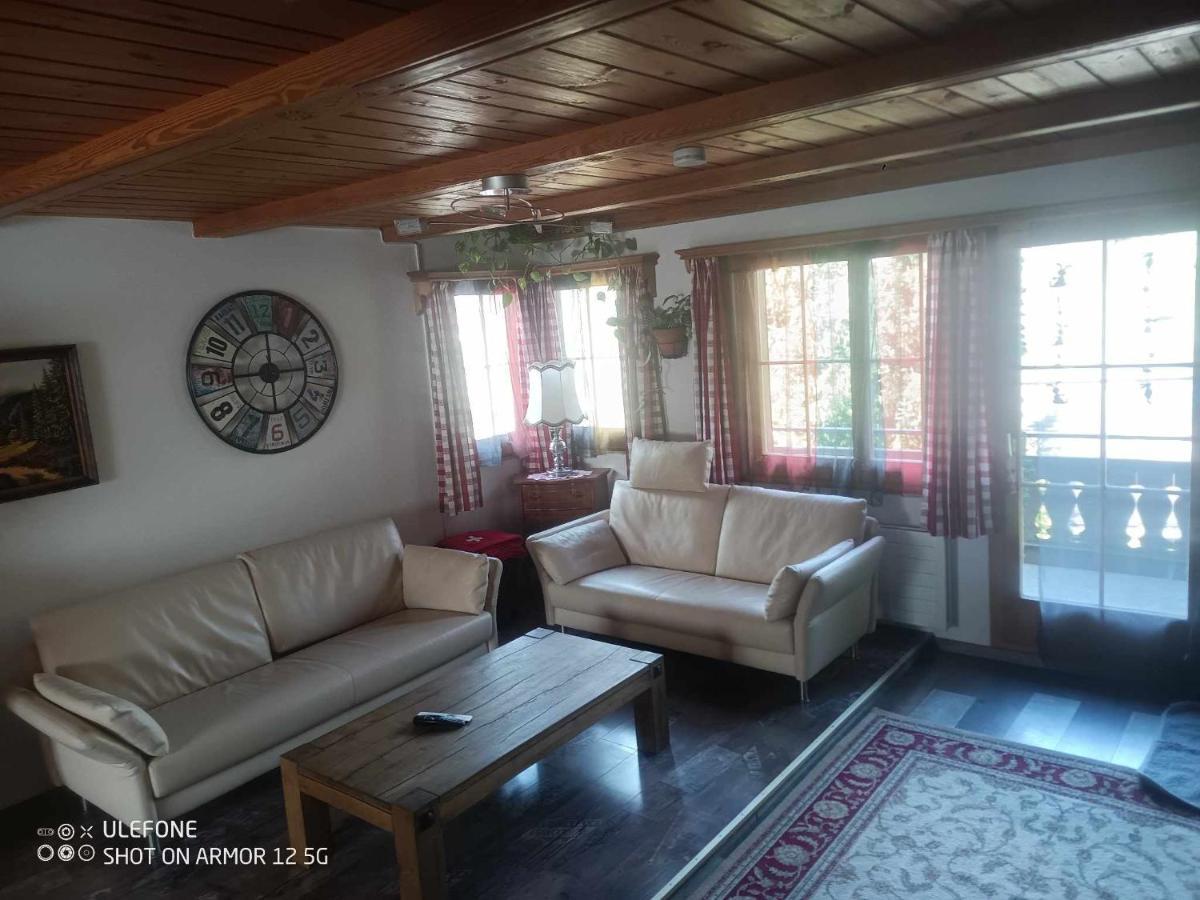 Haldi Apartment Klosters Esterno foto